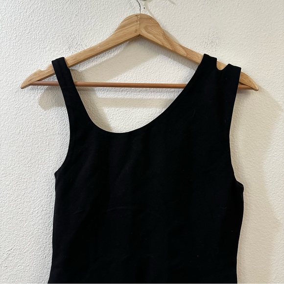 Revolve H:ours Asymtrical Tank Double Strap Bodysuit Size Medium Black NWT - Picture 5 of 7